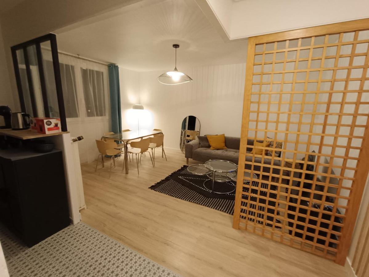 Chelles Centre Ville 2 Chambres Pres Des Bords De Marne 10 Minutes A Pieds De La Gare De Chelles-Gournay 5 Minutes De La Gare De Vaires-Sur-Marne 20 Minutes De Disneyland Jusqu'A 5 Couchages Possibles Exterior foto